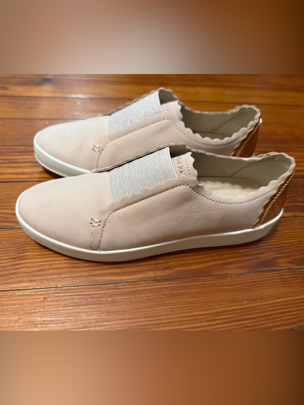 Cole Haan Blush Grandpro Slip-On Scalloped Leather Sneakers size 8b